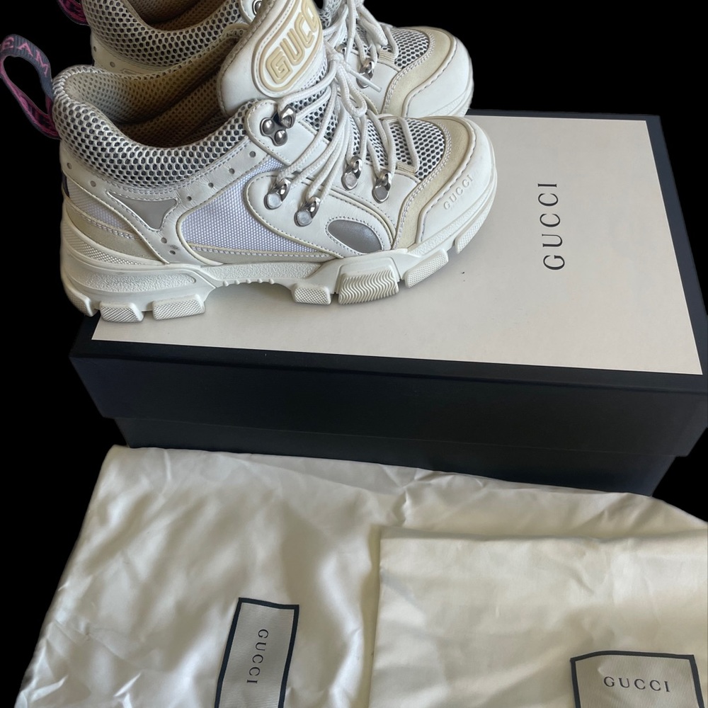 GUCCI Flashtrek Sneakers